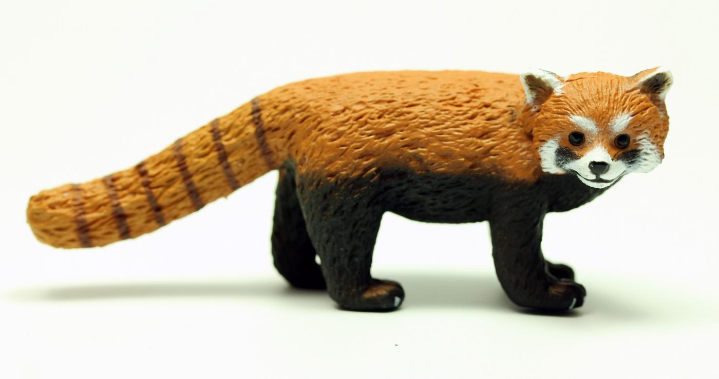 red panda figure