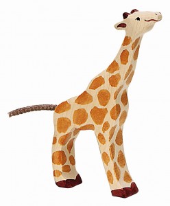 Holztiger wooden figures in the wild: Holztiger Giraffe eating small 80157