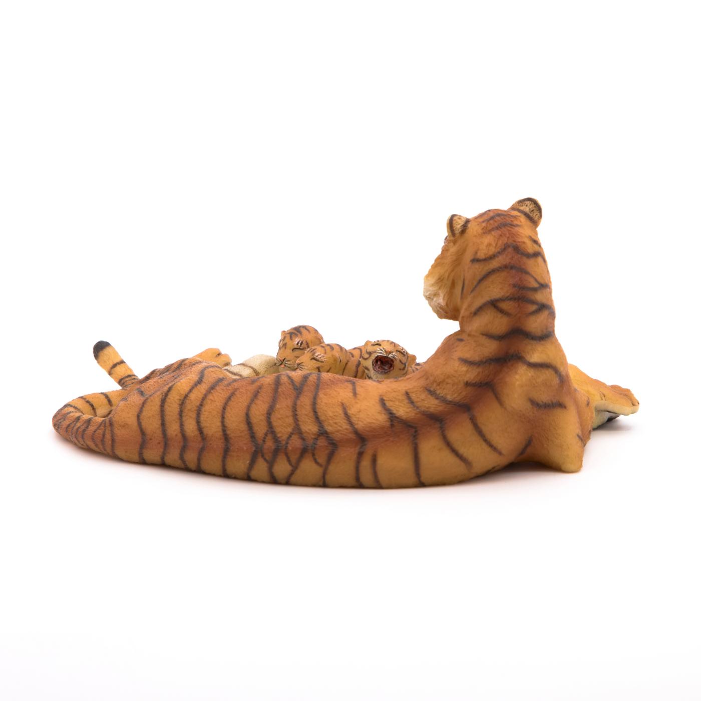 Papo Wild Animal Kingdom Figure Lying Tigress Nursing 50156 for sale online 