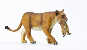 Safari Ltd  2252 L�wenweibchen mit Baby - Tierfiguren bei spielzeug-guenstig.de