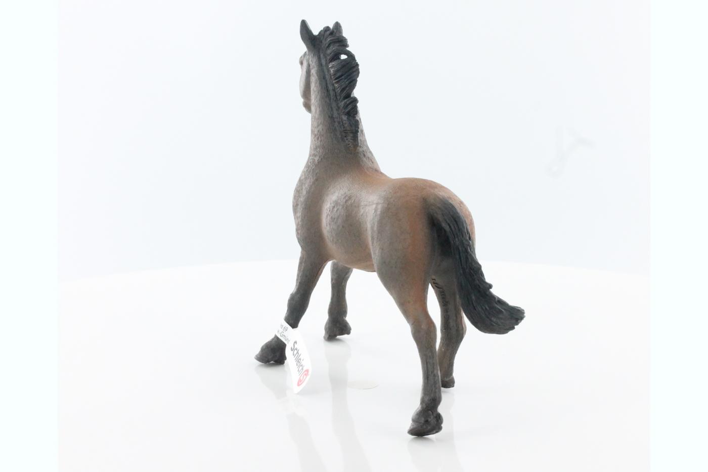 Schleich 13946 Semental Oldenburger – Figura De Caballo De Colección Para Horse Club, Ideal Para Niños De 3 A 8 Años